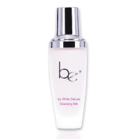冰肌淨白潔面乳 100ml