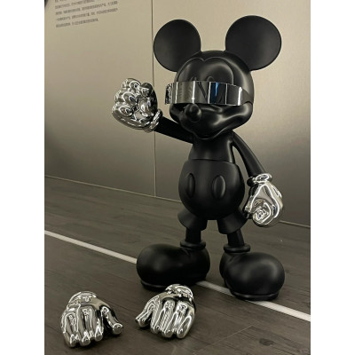 懿清艺术｜酷鏡米奇 (Cool Mirror Mickey) —— 潮流藝術收藏公仔 (磨砂黑金屬銀系列 / 現代奢華家居擺飾)